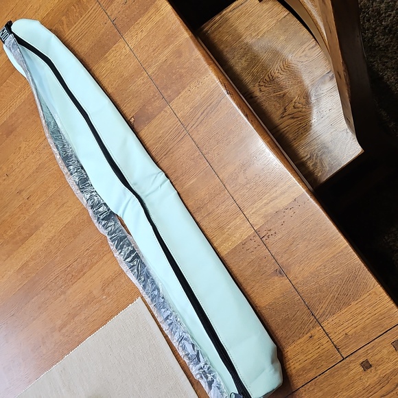 PINK (Victoria's Secret) Shoulder Bag - Picture 4 of 6